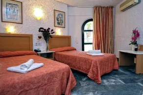 Karteros Hotel - Chambre