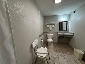 Speedway Inn & Suites - Salle de bain