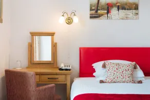 Northfield Hotel - Habitación