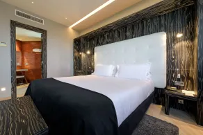 Hotel Santos Maydrit - Chambre