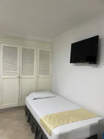 Hotel Prince Plaza - Laureles Estadio - Room