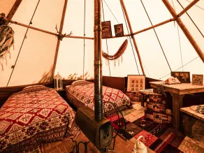 Tokachi Nakasatsunai Glamping Resort Feriendorf - Rom