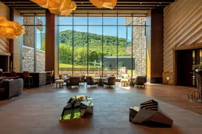 Yu Kiroro, Ski-in Ski-out Luxury Residences - Réception