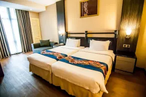 KK Times Square Hotel - Zimmer