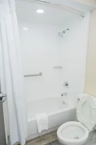 Delta Hotels by Marriott Columbia Northeast - Salle de bain