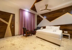 SR Jungle Resort - Room