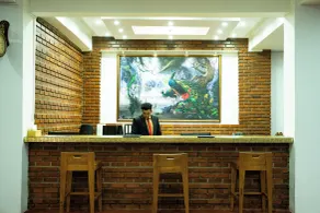 Trillium Boutique Express Hotel - Ward Place - Reception