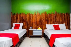RedDoorz Syariah @ Colomadu 2 - Chambre