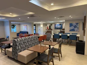 Holiday Inn Express & Suites Syracuse North - Airport Area by IHG - Restaurant