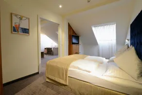 HiLight Suites Hotel - Chambre