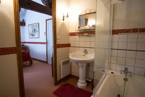 Moulin de la Follaine Gîte Le logis du meunier et chambres d'hôtes - Bathroom