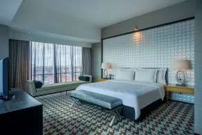 ARTOTEL Hayam Wuruk Surabaya - Room