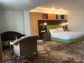 Country Inn Suites by Radisson Sonamarg - Rum