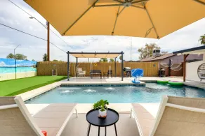 Glendale Getaway: Swim, Putt, Grill, & Relax! - Pool
