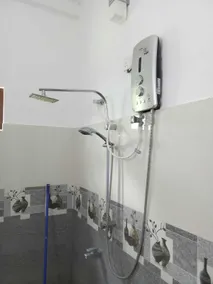 White House Family Stay - Bathroom