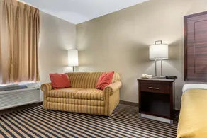 Econo Lodge Florence - Darlington - Chambre