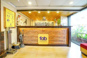 Fabhotel Manoshanti - Nr Big Daddy Casino - Réception