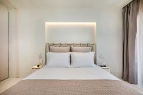 Cocoοns Suites & Villas Fourka - Camera