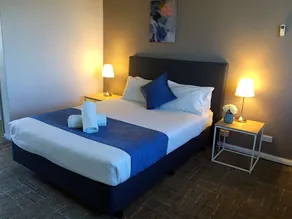 Parkdale Motor Inn - Room