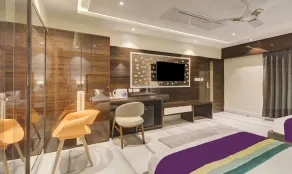 Treebo Premium Tahoora International - Room