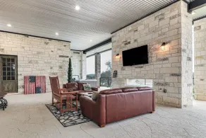 Hot Tub, Lake View! Lakefront Marble Falls Home - Innvendig