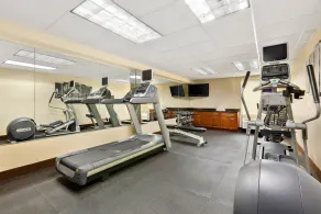 Quality Inn Edison-New Brunswick - Fitnesscenter