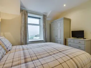 Two Lake View - Room