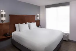 Hyatt Place Long Island East End - Room
