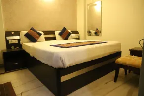 Airport Hotel Golden Jindal - Room
