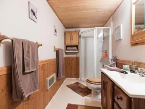 Wild North Bed & Rest - Bathroom
