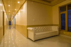 Mountain View Resort - Lobby sitting area