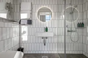 Unity Helsinki - A Studio Hotel - Badezimmer