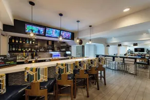 Four Points by Sheraton Charlotte - Lake Norman - Restaurant