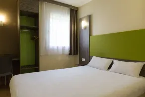 P'tit Dej-Hôtel Chartres - Chambre