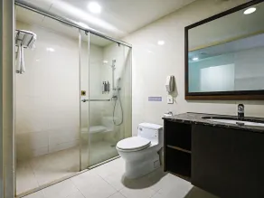 CHECK inn Taipei Neihu - Badezimmer