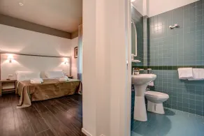 Hotel Cristallo - Bathroom
