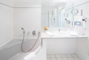Best Western Hotel Geheimer Rat - Bathroom
