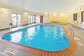 Fairfield Inn & Suites Lexington Keeneland Airport - Piscine