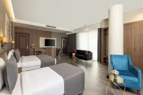 Ezkar Bathonea Art İstanbul Hotel - View from room