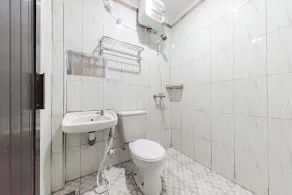 RedDoorz Syariah @ Pangeran Suryanata Samarinda - Salle de bain