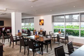 Holiday Inn Express - Glasgow Airport by IHG - Restaurante