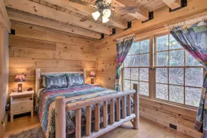 All-Season Base w/ Scenic Views in Beech Mountain! - Interiör