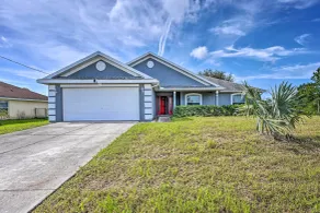 Ranch-Style Lehigh Acres House with Big Backyard! - Interiør