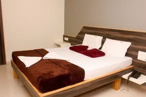 Hotel Anugraha Deluxe - Room