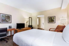 Baymont by Wyndham Orlando South - Chambre