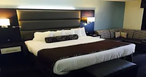 Club Hotel Nashville Inn & Suites - Chambre