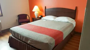Motel 6-Saukville, WI - Værelse