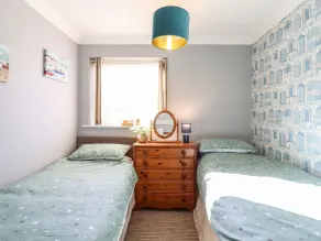 Bungalow 14 - Rom
