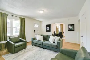 Walk to Ritter Park: Renovated Home Near Marshall! - Intérieur