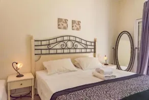 Sotiris Studios - Rom